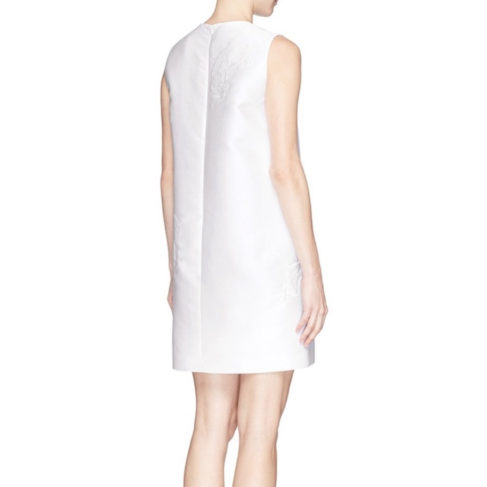 TIGER EMBROIDERY DUCHESS SATIN SHIFT 
DRESS WHITE - Picture 5 of 16